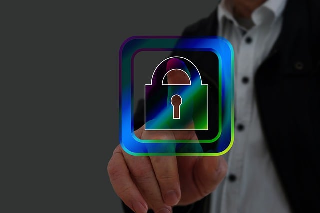 スマートリモコンで家電を操作する家族のイメージ