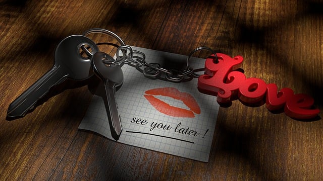 ブレンダー使用時の注意点を示すイラスト